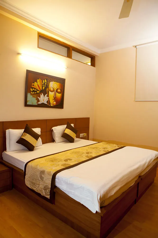 Oyo 338 New Paradise Gurgáon Hotel