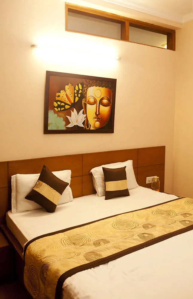 Oyo 338 New Paradise Gurgaon
